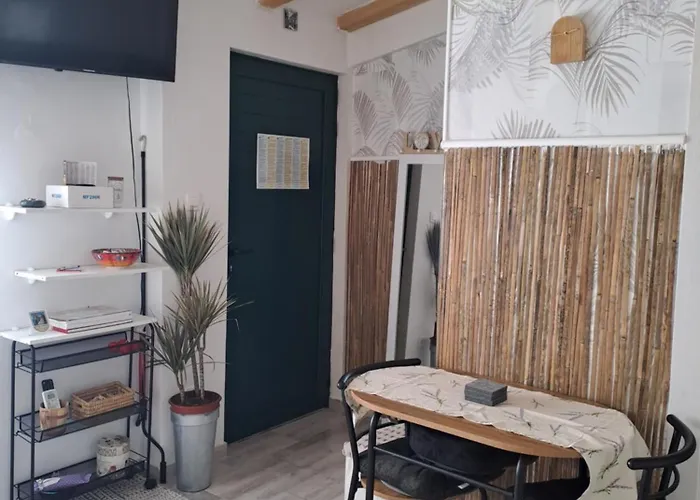 Cabana Old Town Апартаменты *